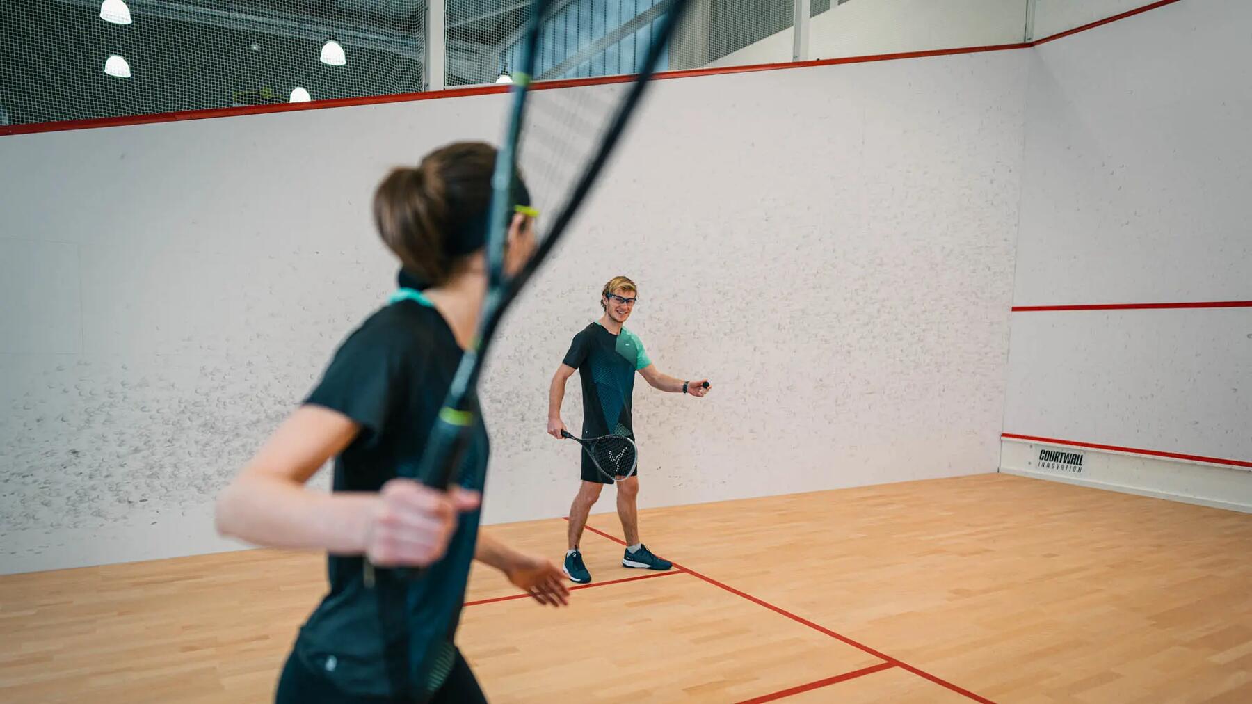Den richtigen Squashball finden: Erfahre hier wie!