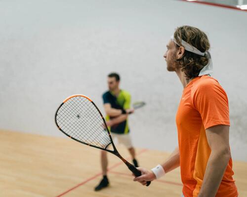 Les conseils pour bien progresser au squash