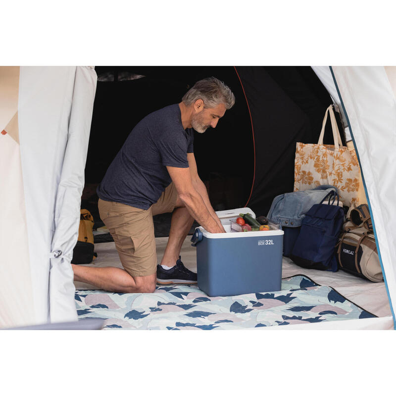 Promo Glacière portable camping et randonnée pinnacle 32 litres avec  poignée bleue chez Decathlon
