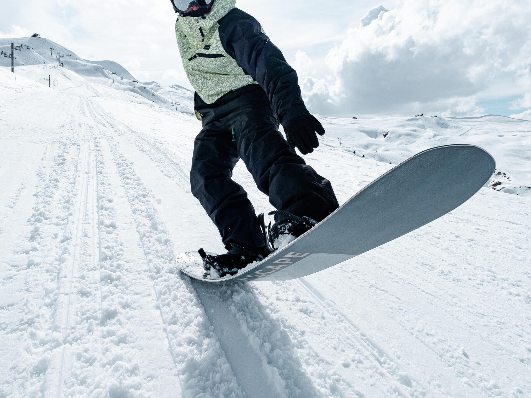 Comment faire un 50-50 en snowboard ?