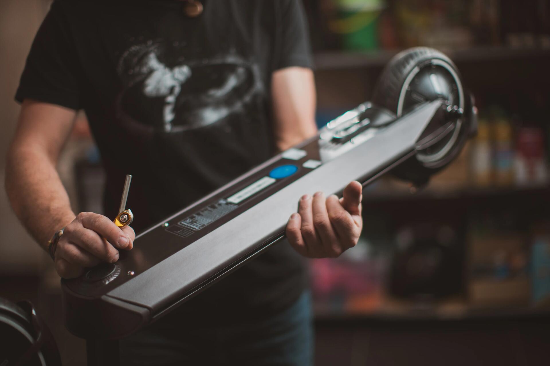 Moteur, batterie, contrôleur, display ou accélérateur en panne : pourquoi votre trottinette ne fonctionne plus ?