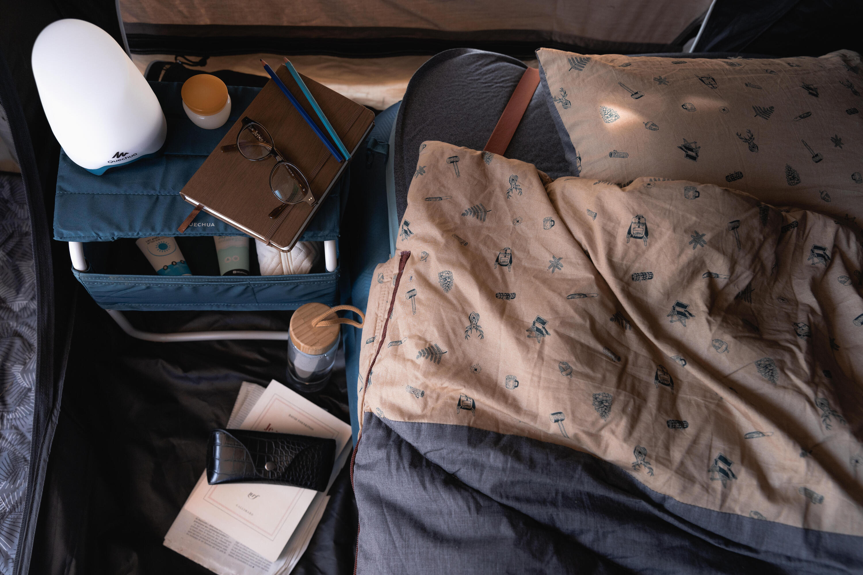 sleeping_equipement