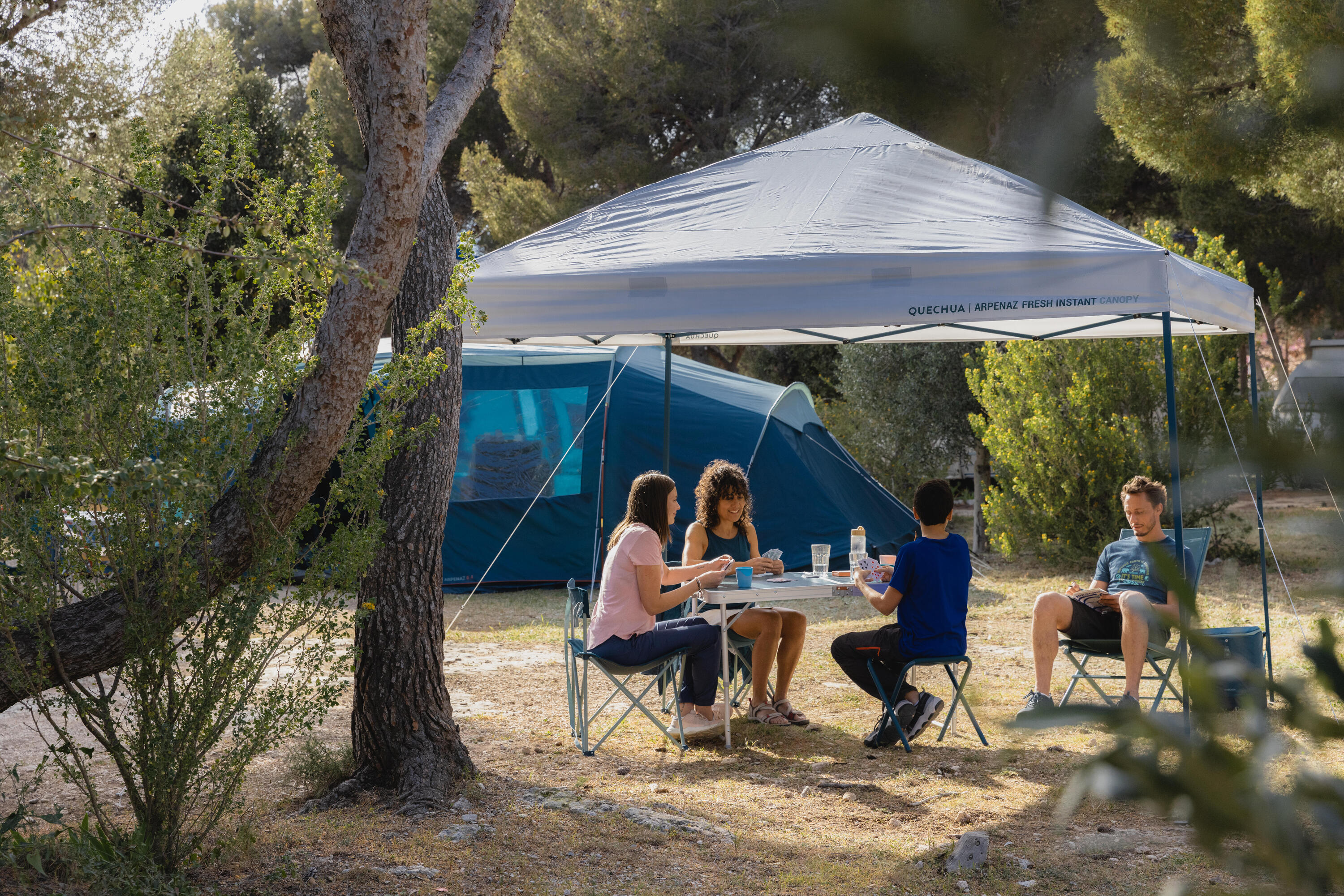 8 Man Camping Shelter Gazebo - Arpenaz Fresh 3/12