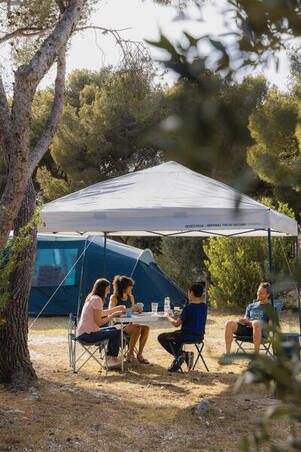 Tenda Camping Kanopi Instan Arpenaz Fresh - 8 Orang