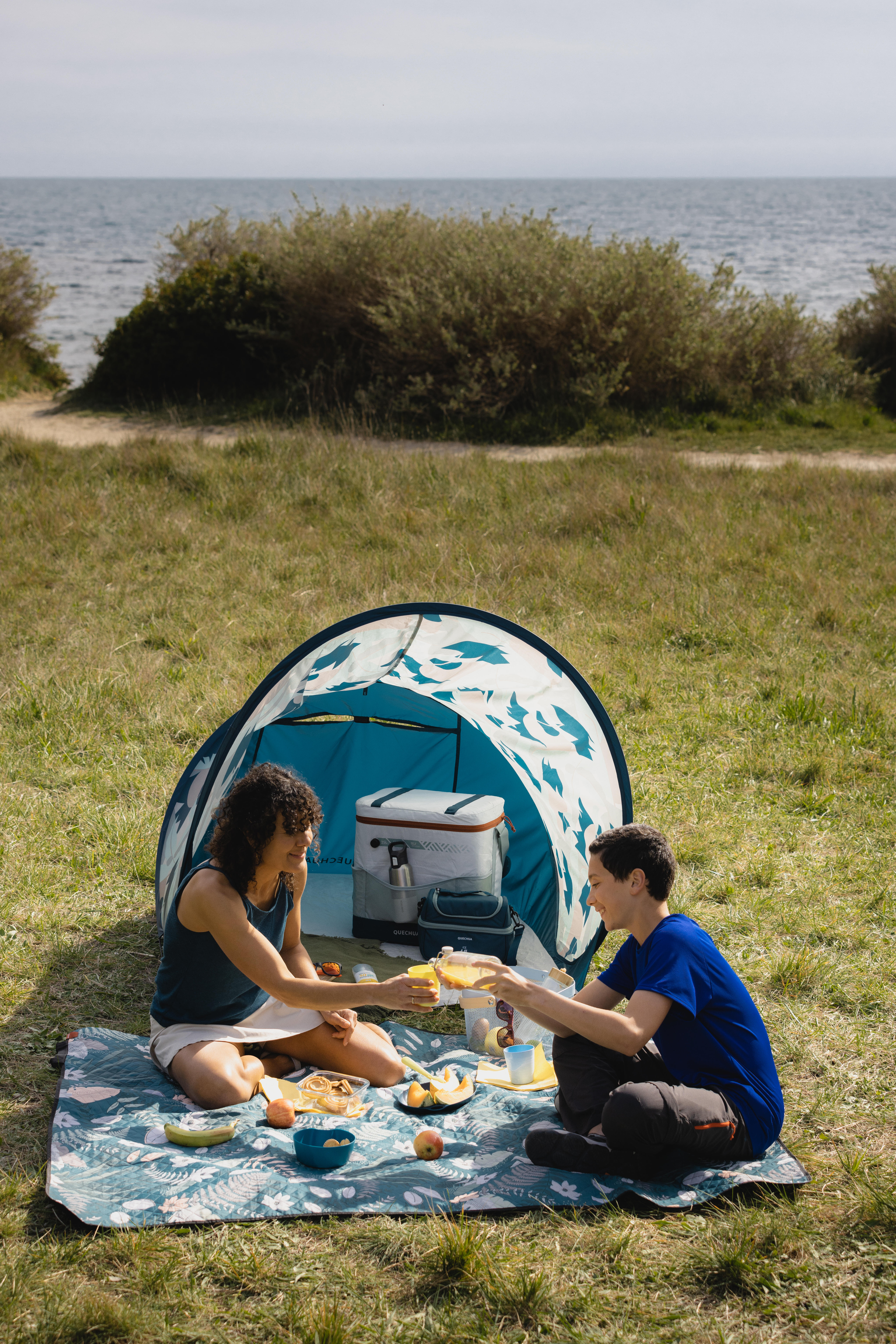 Camping Decke Smart 800 Picknick Strand Matte Park Decke Leicht 810 g  KINGCAMP - DECATHLON