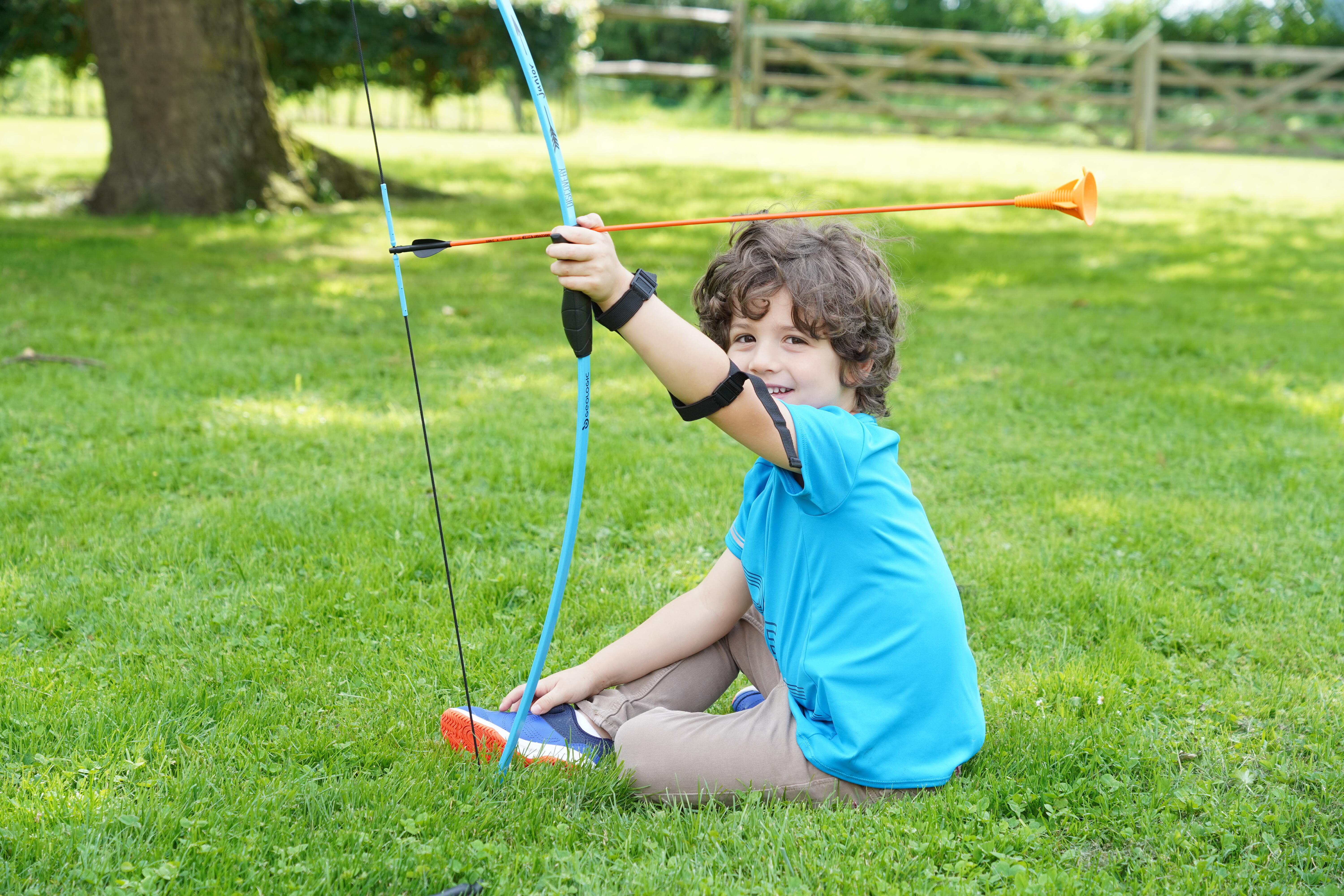 Kids' Archery Bow - Discovery Junior Red - GEOLOGIC