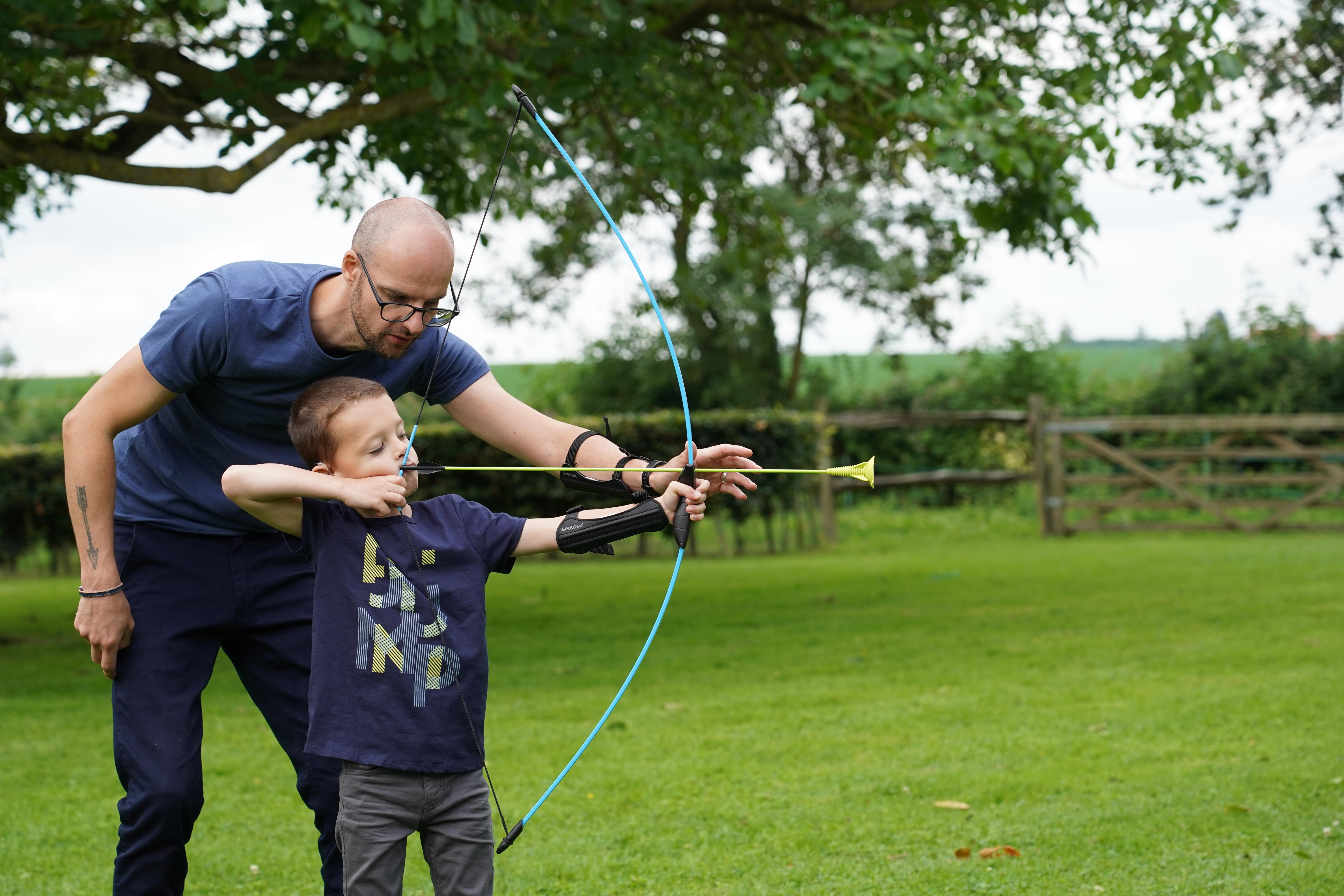 x2 Archery Arrows - Discosoft - GEOLOGIC