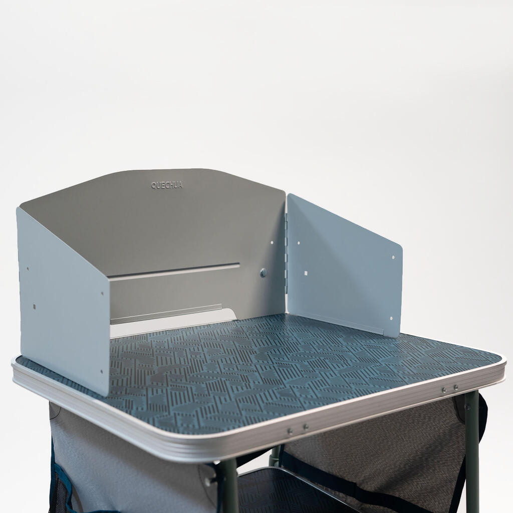 Prilagodljiv vetrobran za kuhalno mizo za kampiranje