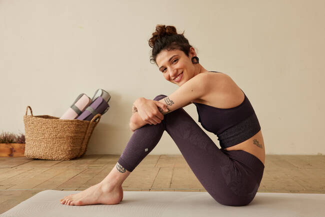 Women Dynamic Yoga Long Sports Bra - Dark Purple