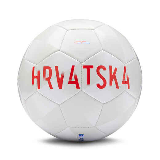 
      Nogometna lopta veličine 5 u bojama Hrvatske 2022.
  