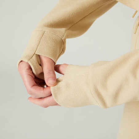 Trumpas medvilninis kūno rengybos džemperis su gobtuvu „520“, smėlio spalvos