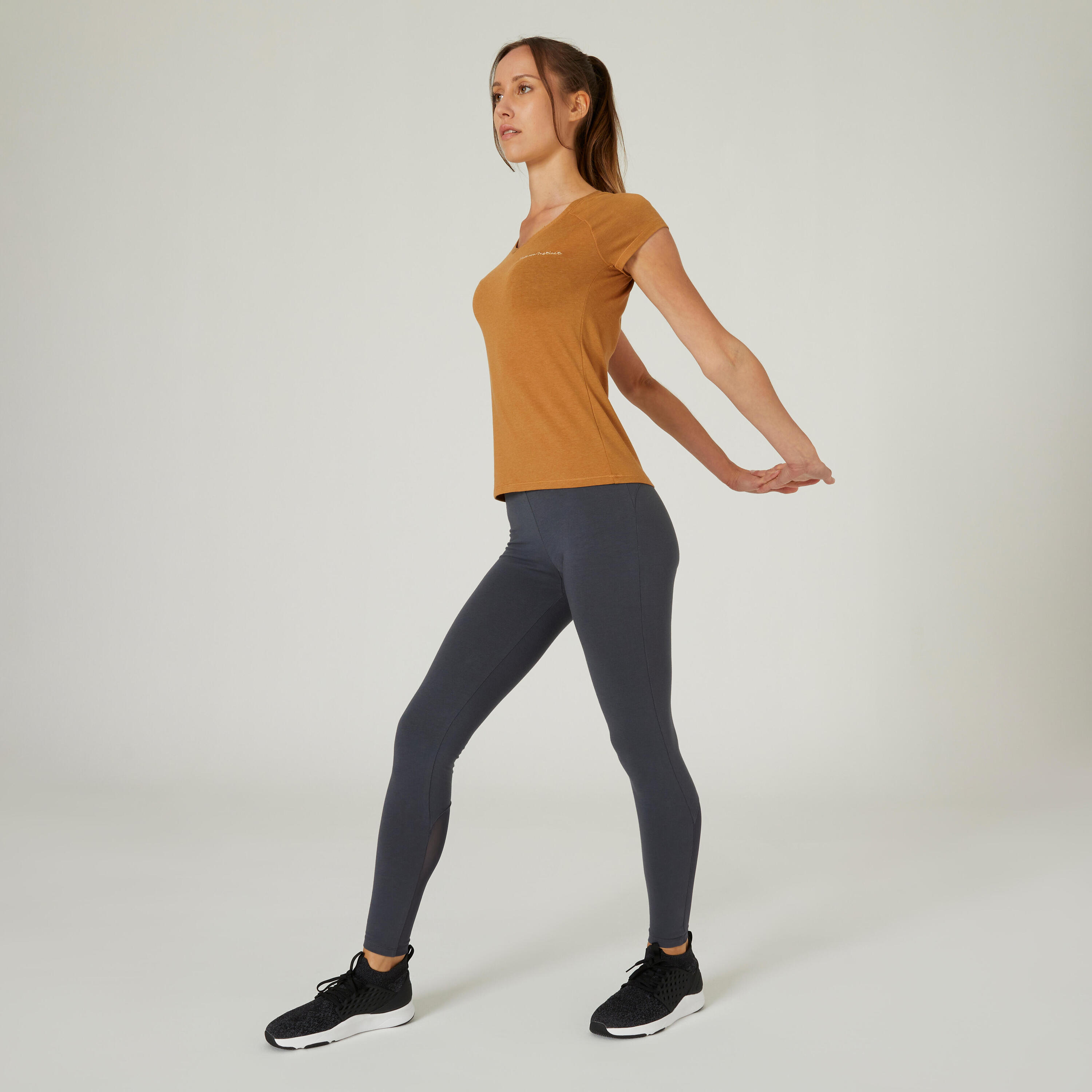 Women's Slim-Fit Fitness T-Shirt 500 - Hazelnut 5/5