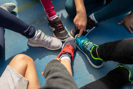 PW 540 حذاء مشى رياضي للأطفال - أسود/وردي