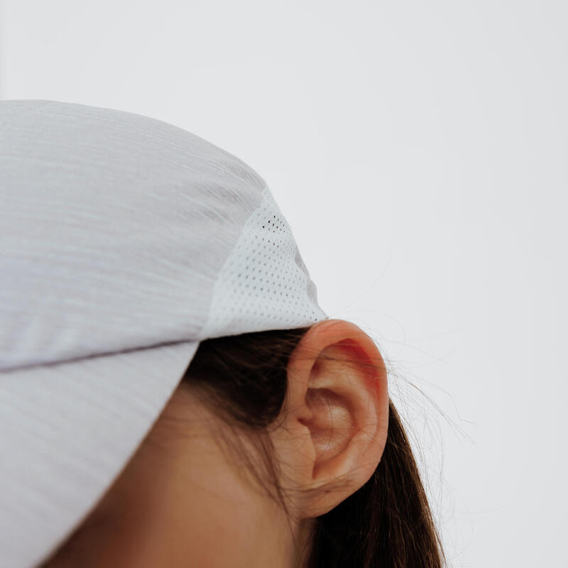 Gorra Running Hombre/Mujer Gris Claro Ajustable