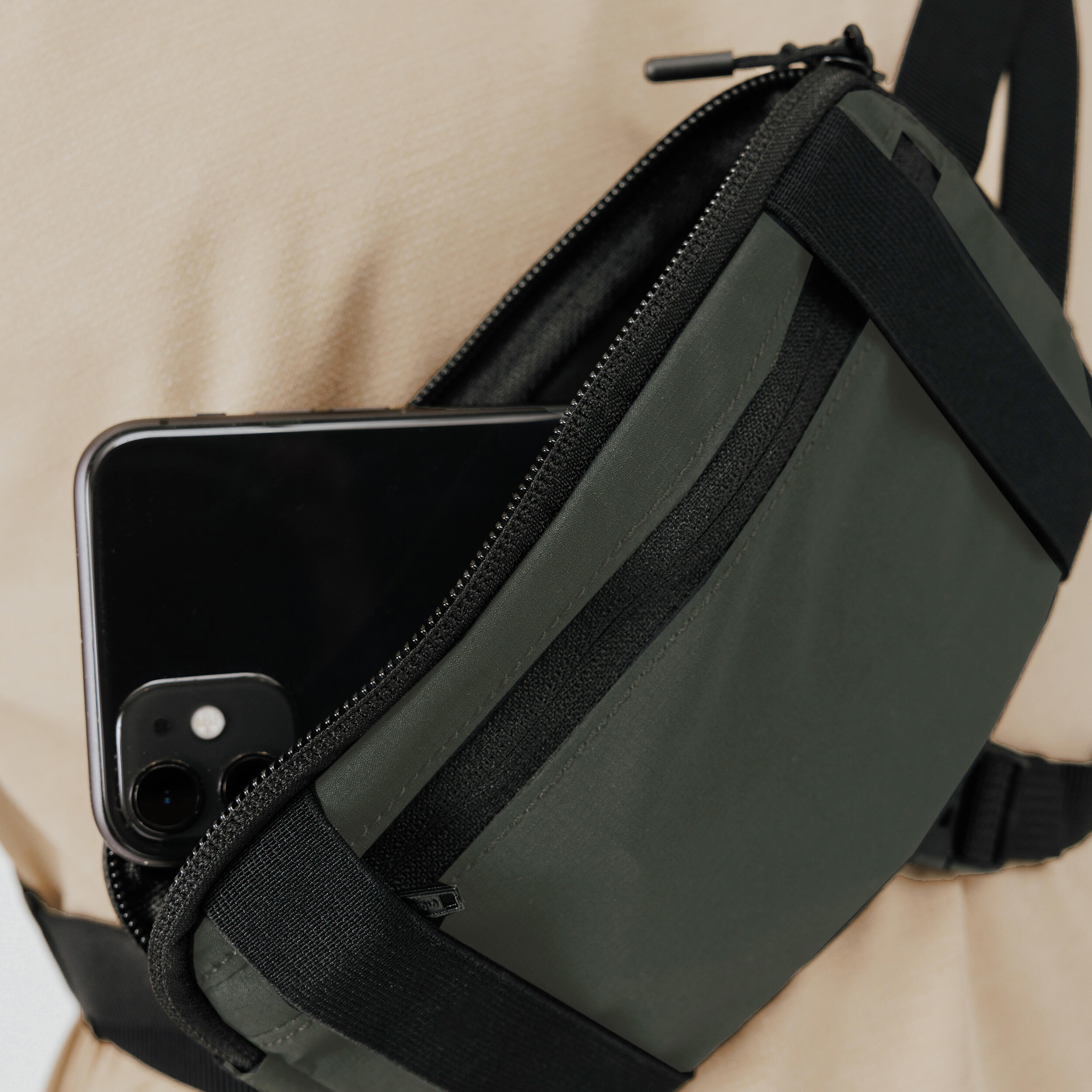 Crossbody Running Bag Black