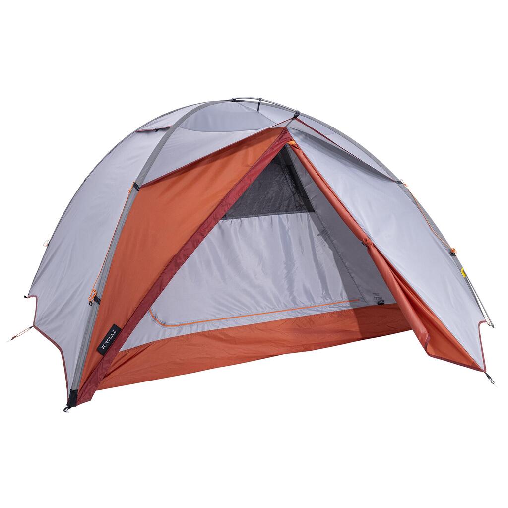 Trekingový kupolový stan MT500 pre 3 osoby