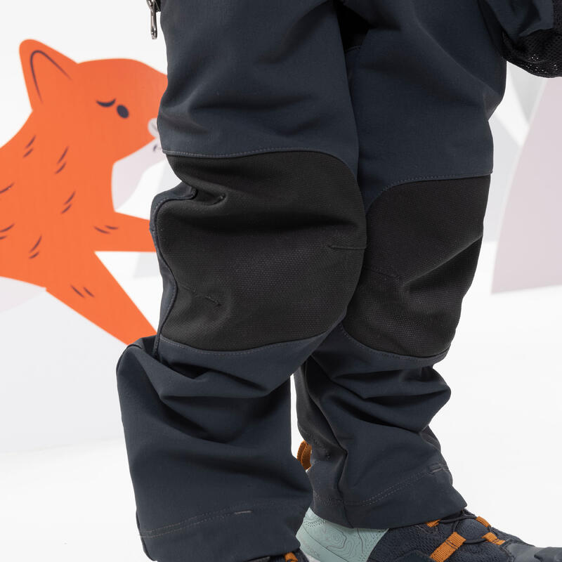 Dětské turistické softshellové kalhoty MH 550 tmavě šedé