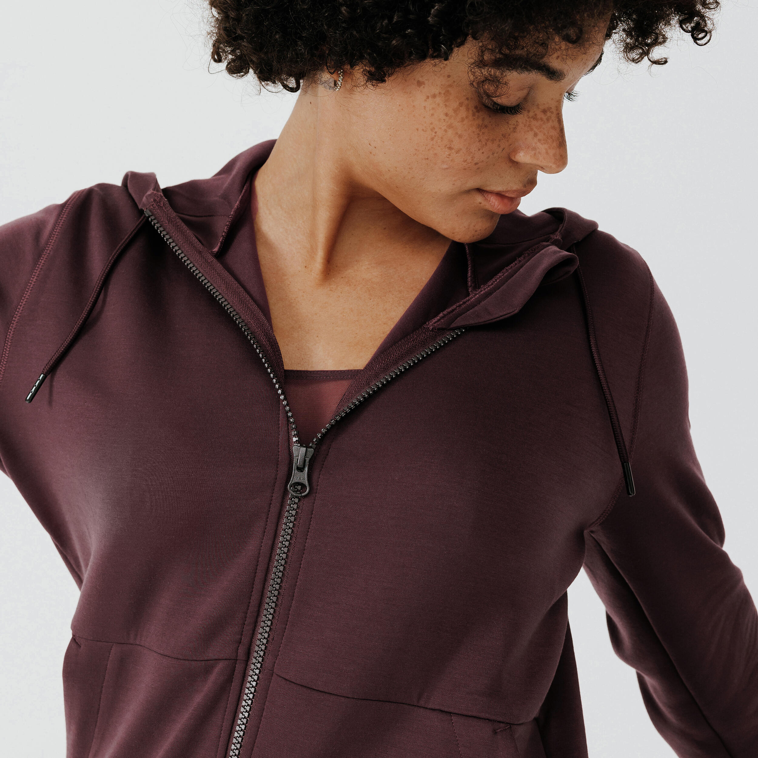 500 women's warm running/jogging hoodie - brown 4/7