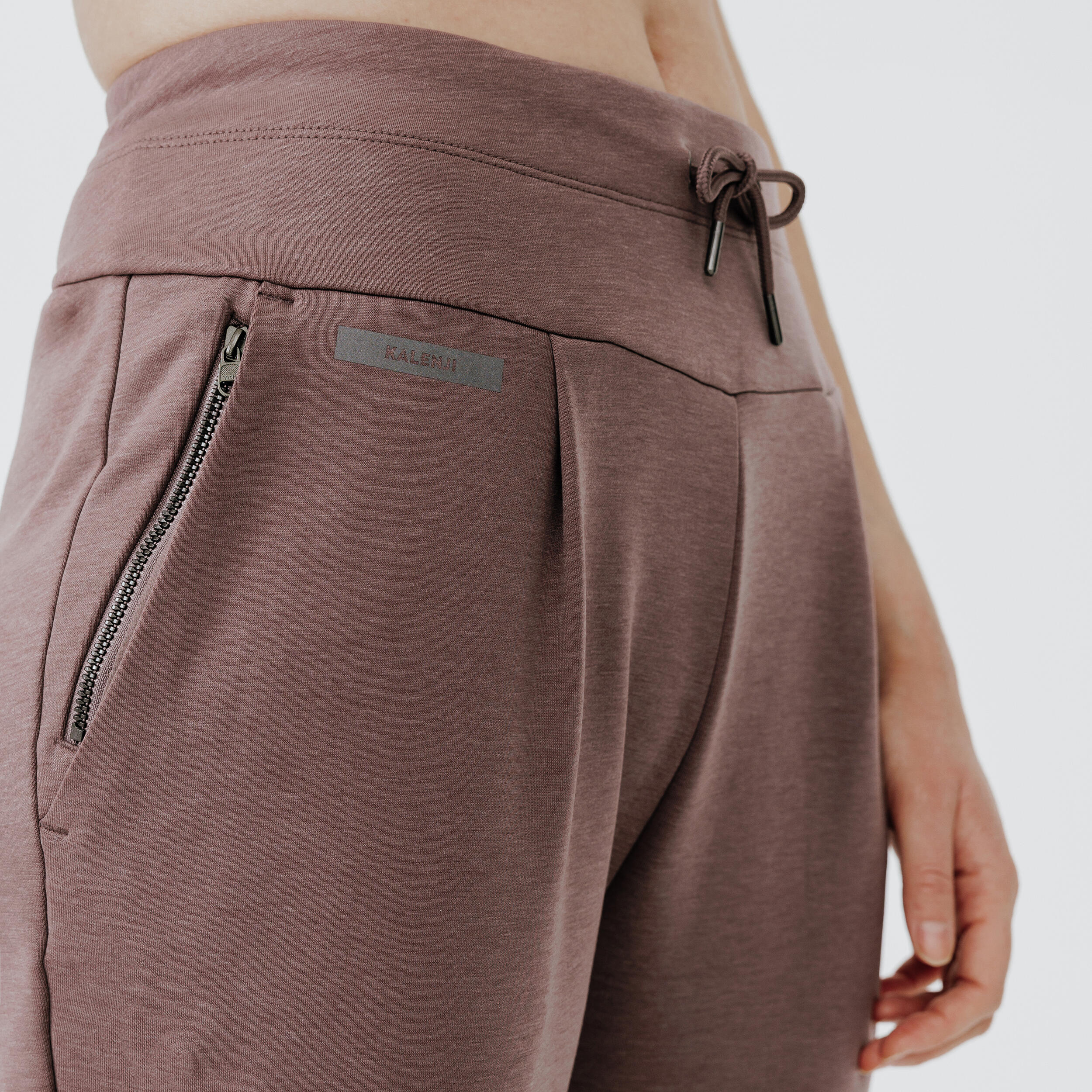 Jogging chaud femme sale