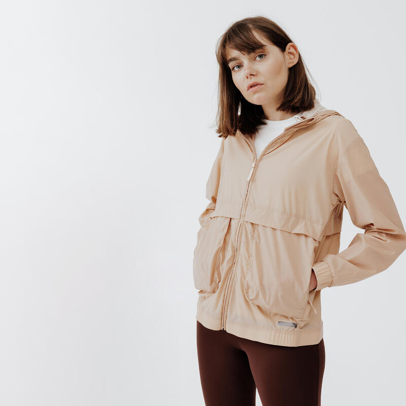 Chaqueta cortaviento running Mujer Wind Breath beis