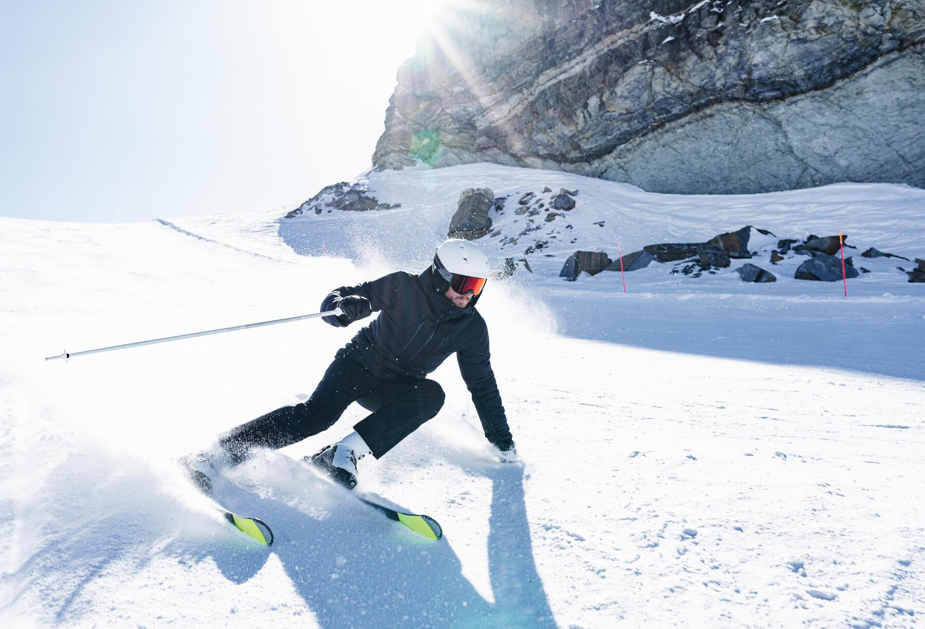 Fördelarna med skidåkning - upptäck sporten med Decathlons tips