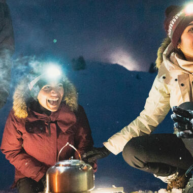 Wintercamping - 10 Survival Tipps für's Campen im Schnee