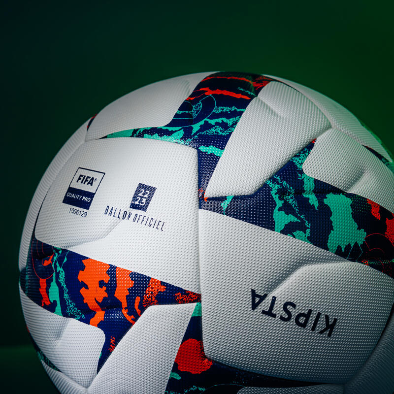 Fussball Ligue 2 BKT Offizieller Spielball 2022 mit Box