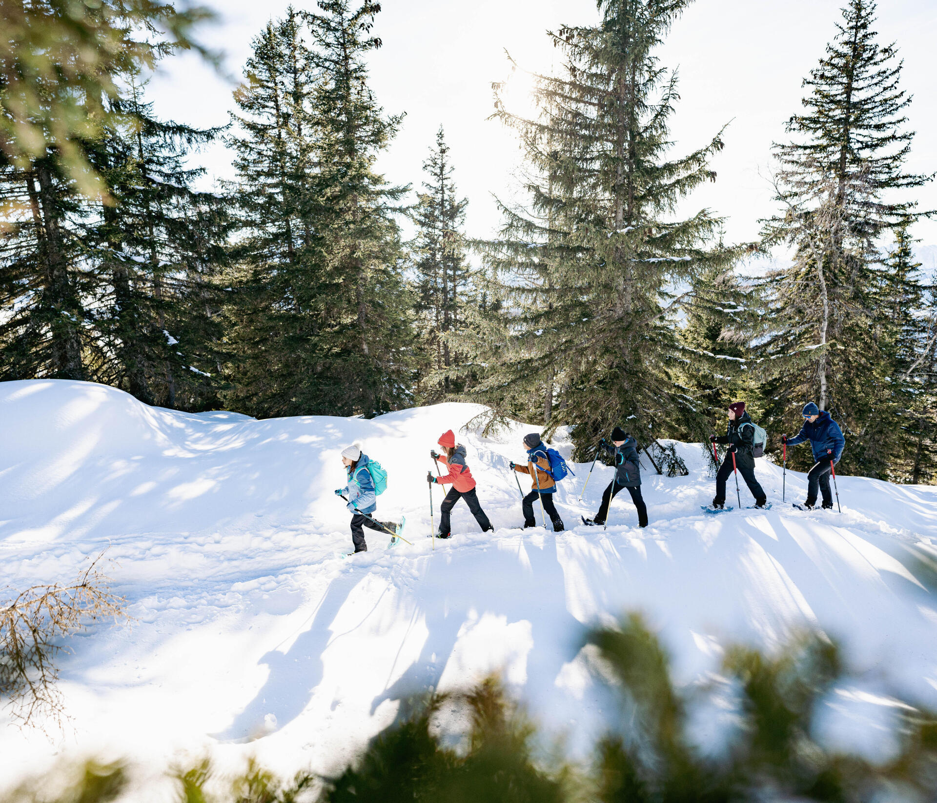 Randonnée sur neige : raquettes ou crampons neige ? 