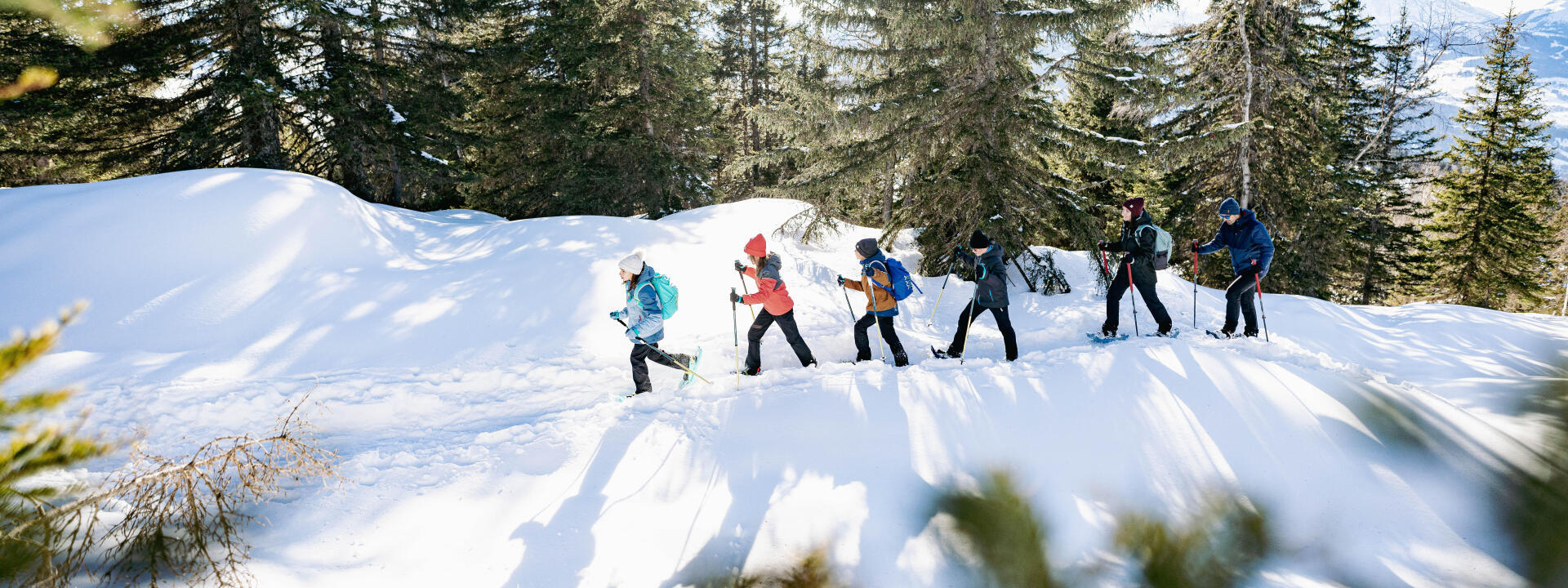 Raquettes à neige : 4 activités à découvrir cet hiver