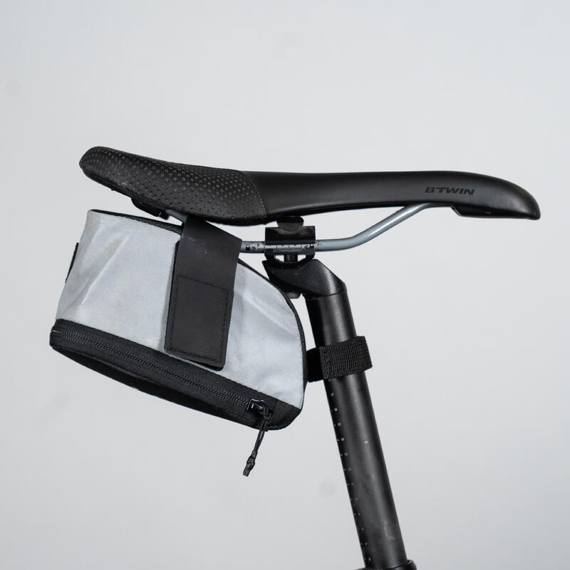 marco Pensamiento Precioso Bolsa sillín bicicleta 0,6 L reflectante Easy L gris | Decathlon