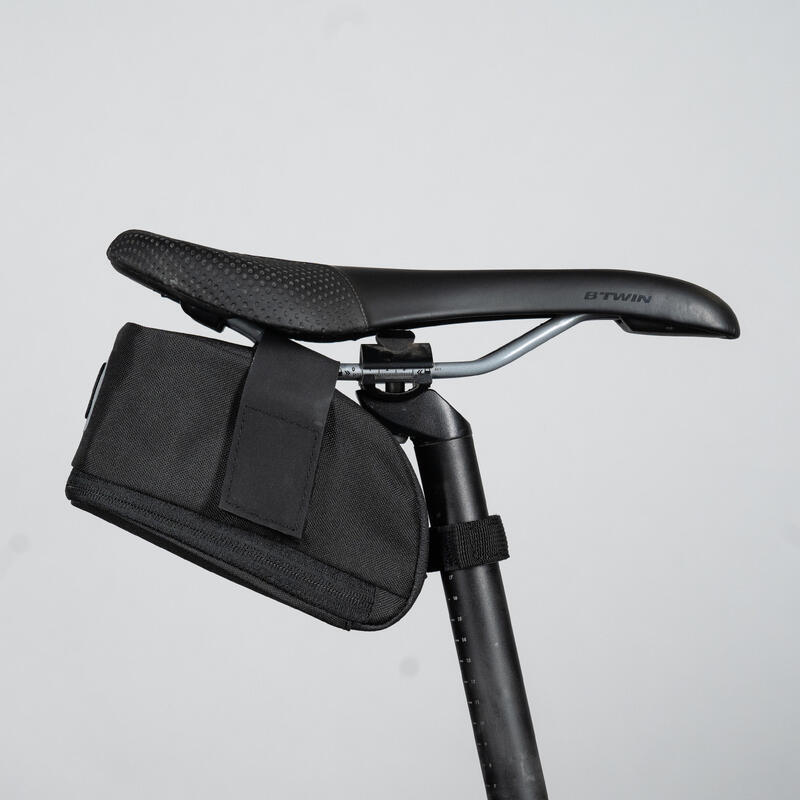 Fundador Autorizar Pekkadillo Bolsa sillín bicicleta Easy Negro L 1 l | Decathlon