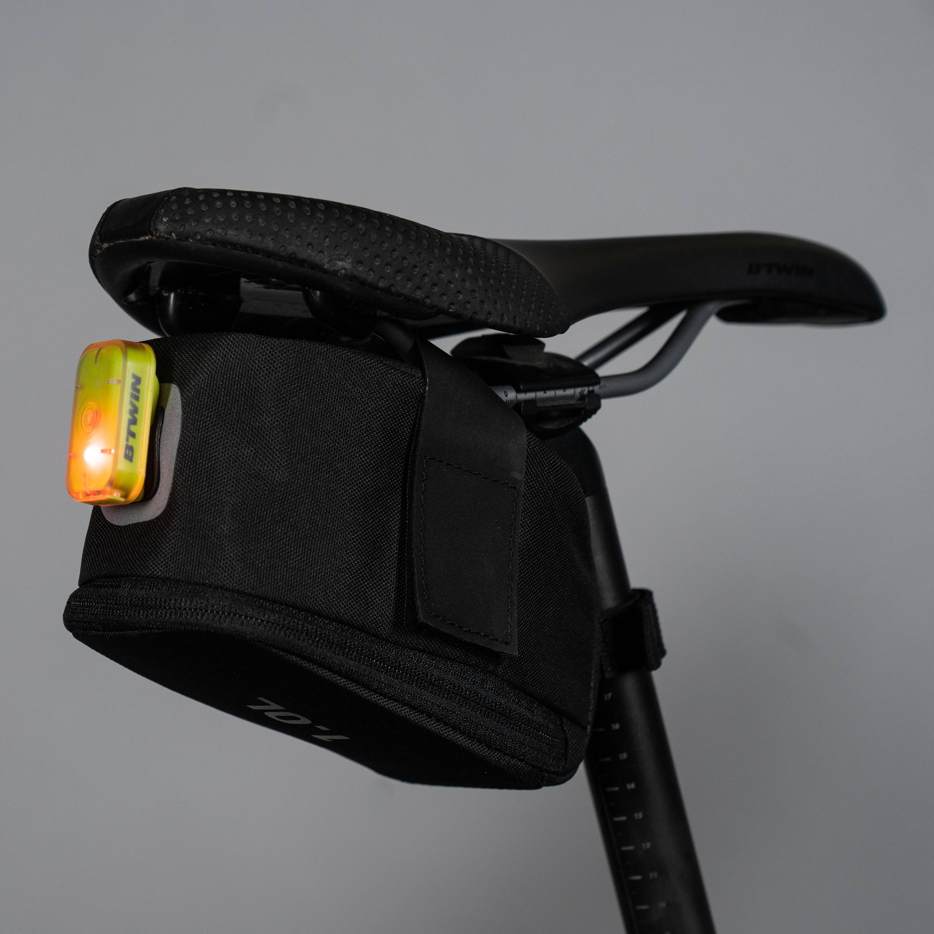 1L Saddle Bag Easy L - Black -  5
