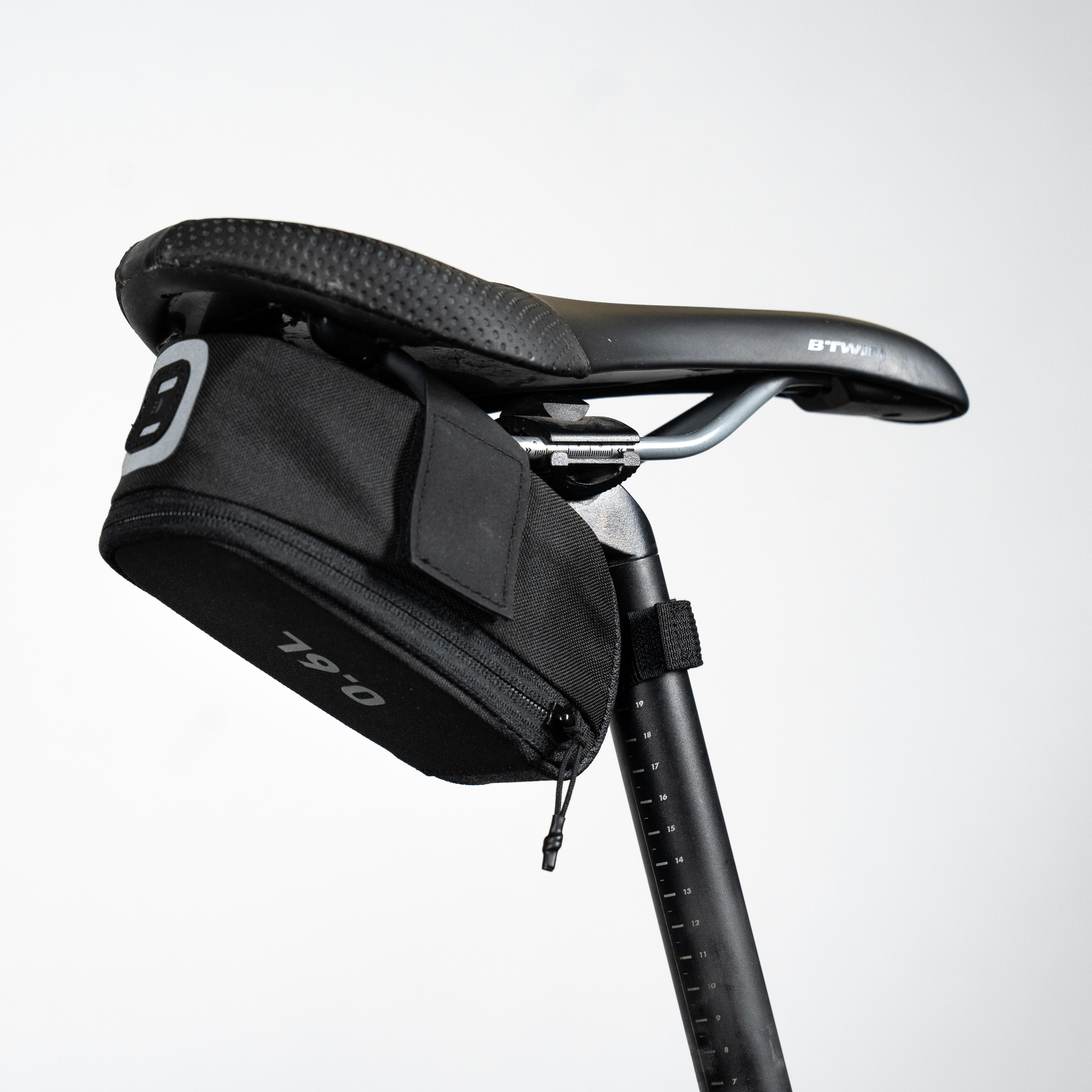 Cycling Saddle Bag Kit + Multitool + 3 Tire Lever - Easy Black - ROCKRIDER