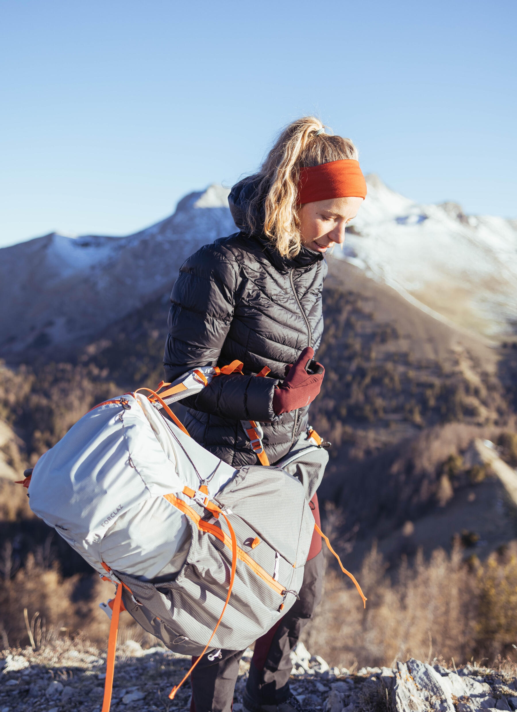 How to choose a women's padded jacket