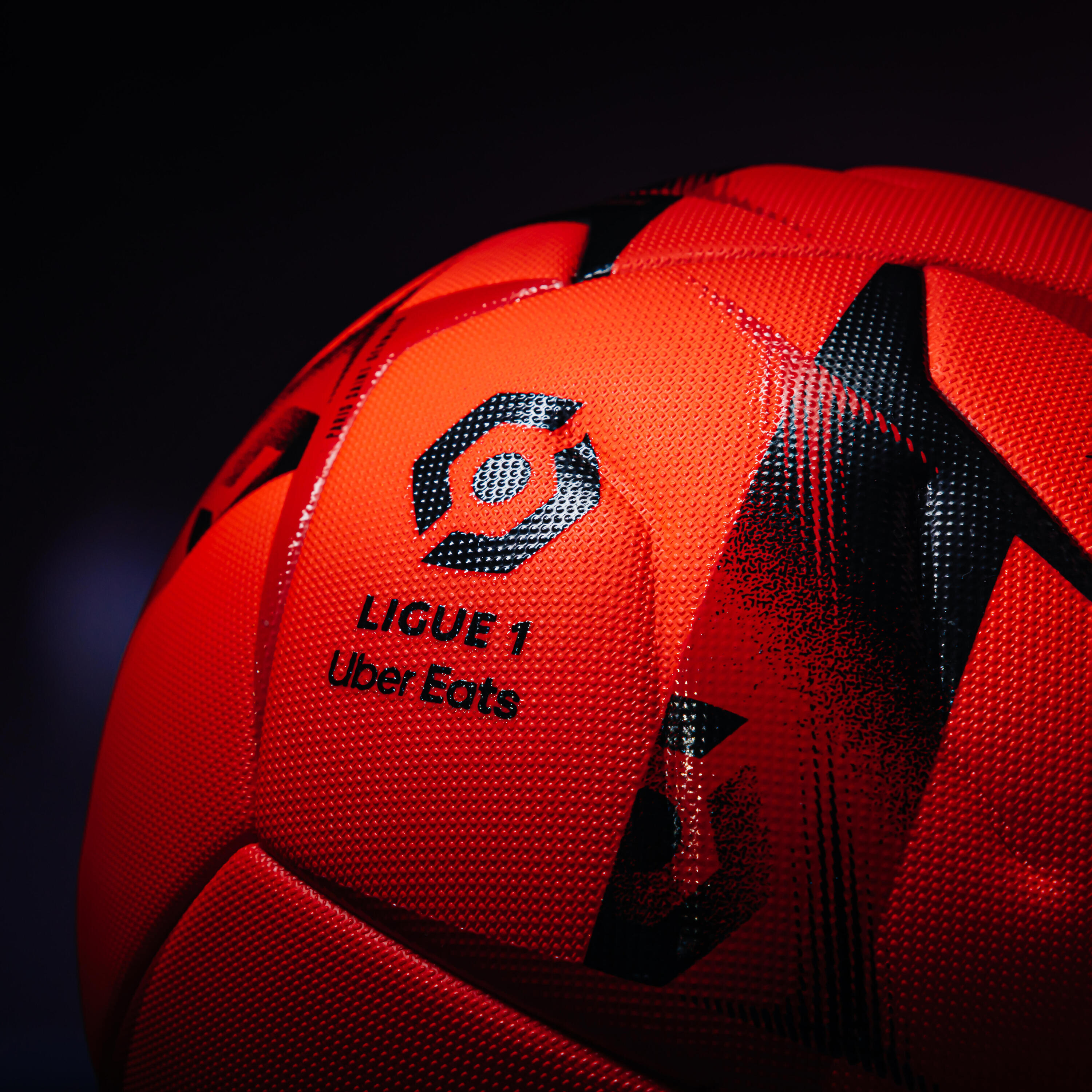 Uber Eats Ligue 1 Official Winter Match Ball 2022 5/12