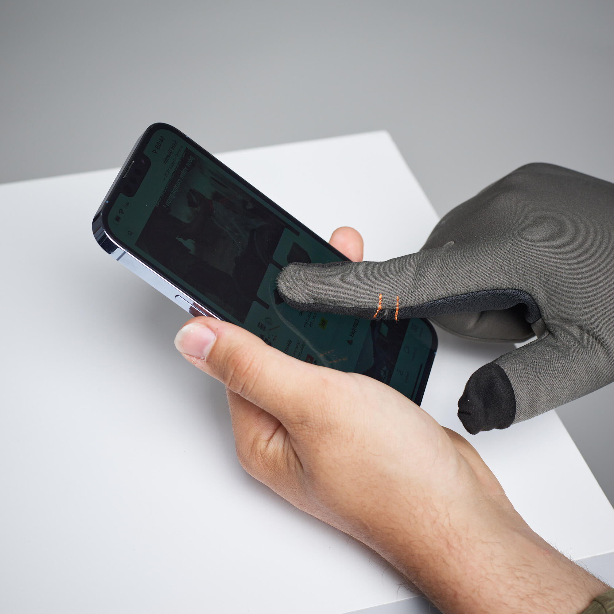 Strakke handschoenen 500 groen 9/10