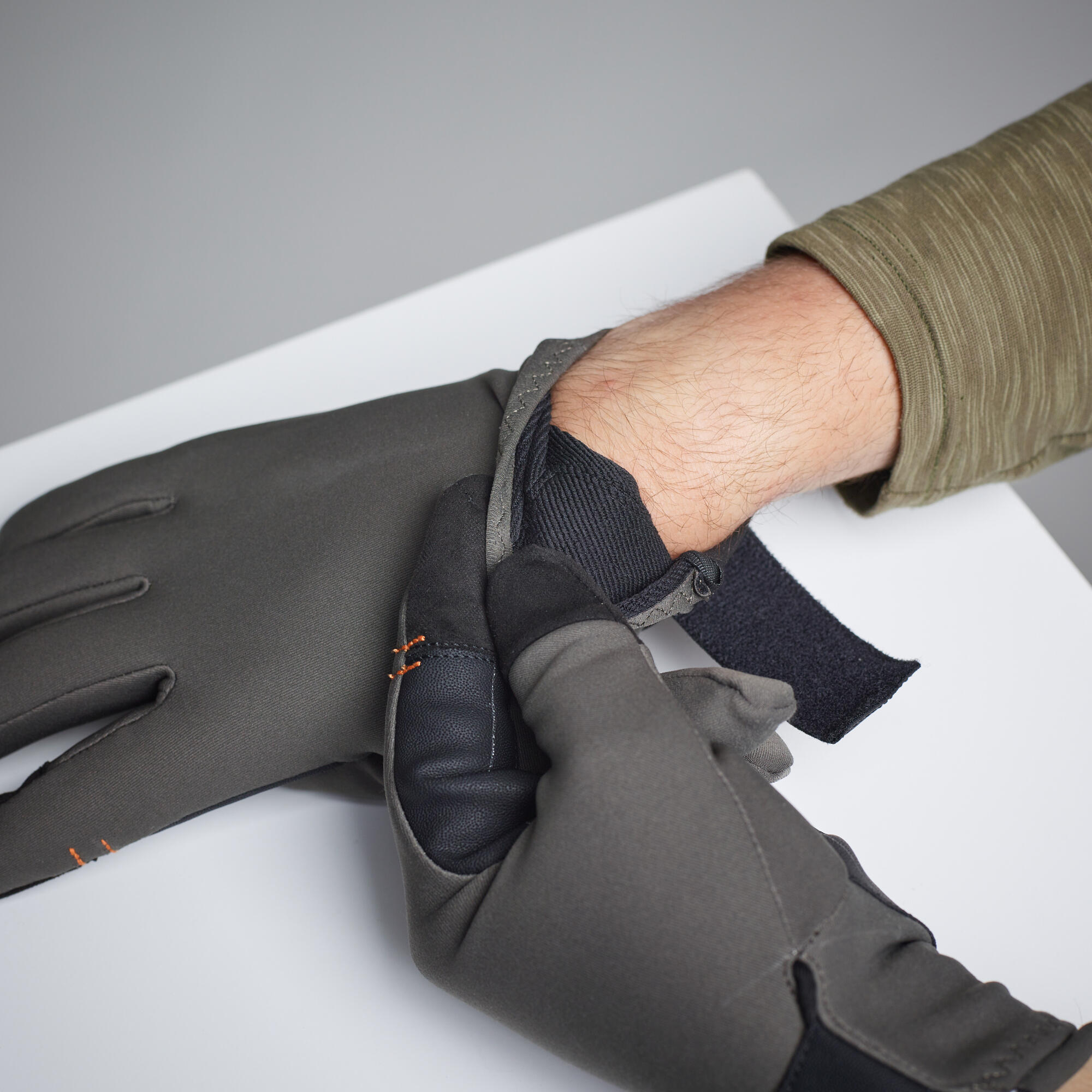 Strakke handschoenen 500 groen 4/10