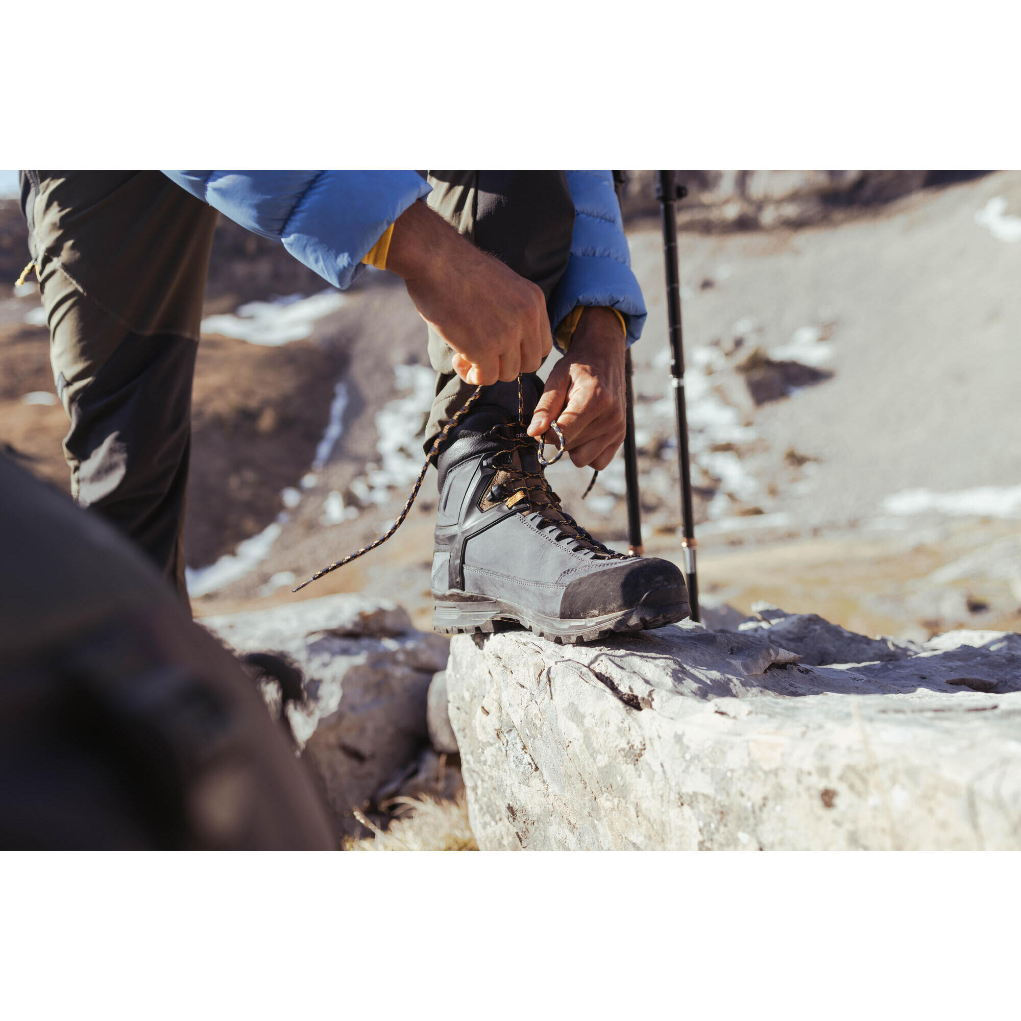 VIBRAM WATERPROOF LEATHER TREKKING SHOES - MT500 ULTRA - MEN HIGH