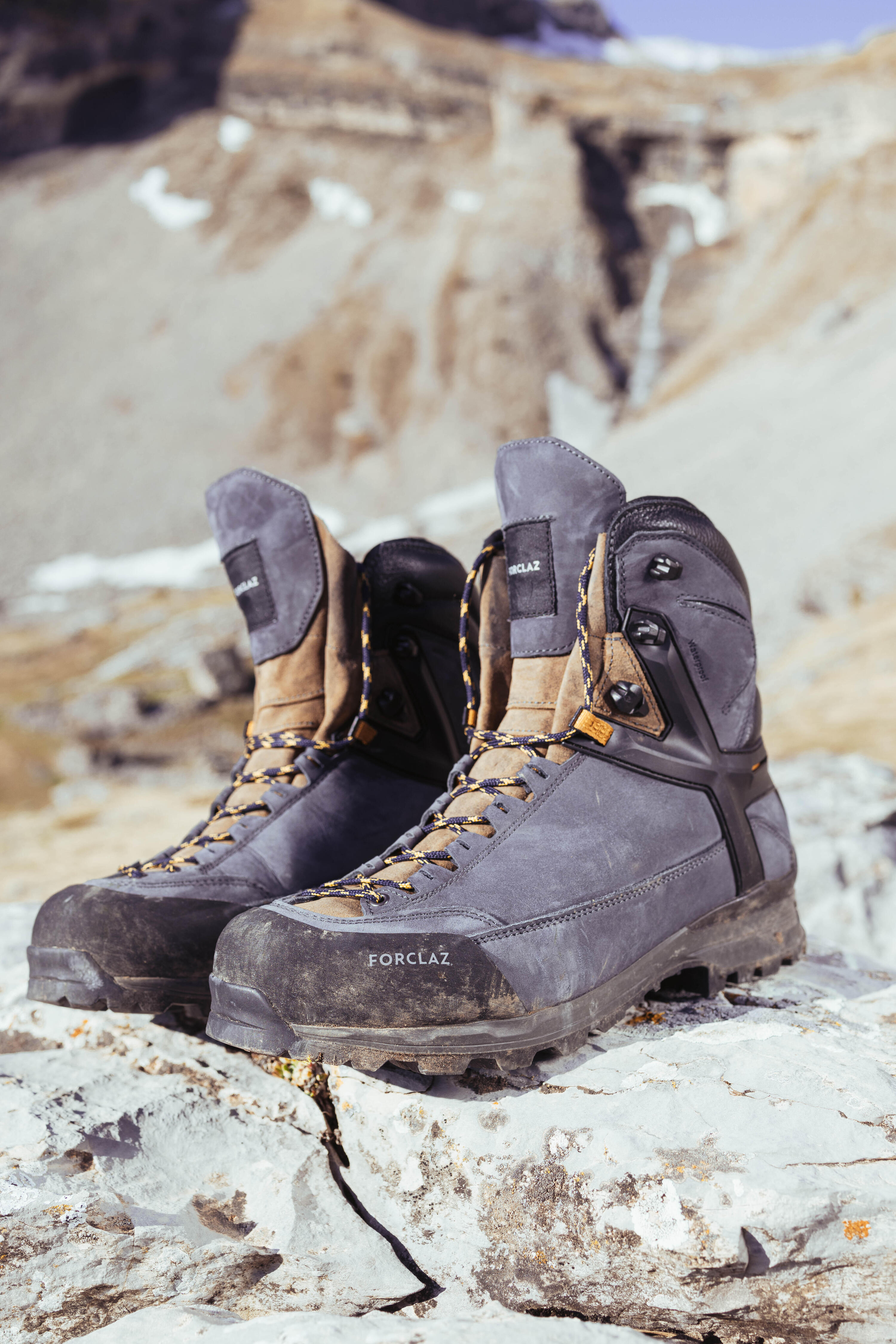 CHAUSSURES TREKKING CUIR IMPERMEABLES VIBRAM - MT500 ULTRA - HOMME HAUTE 11/14