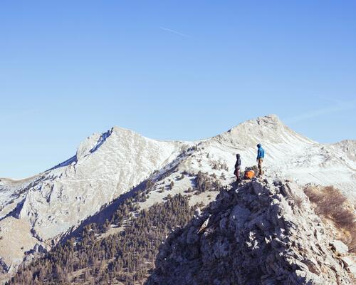 Alpinistas españoles con 14 ochomiles 