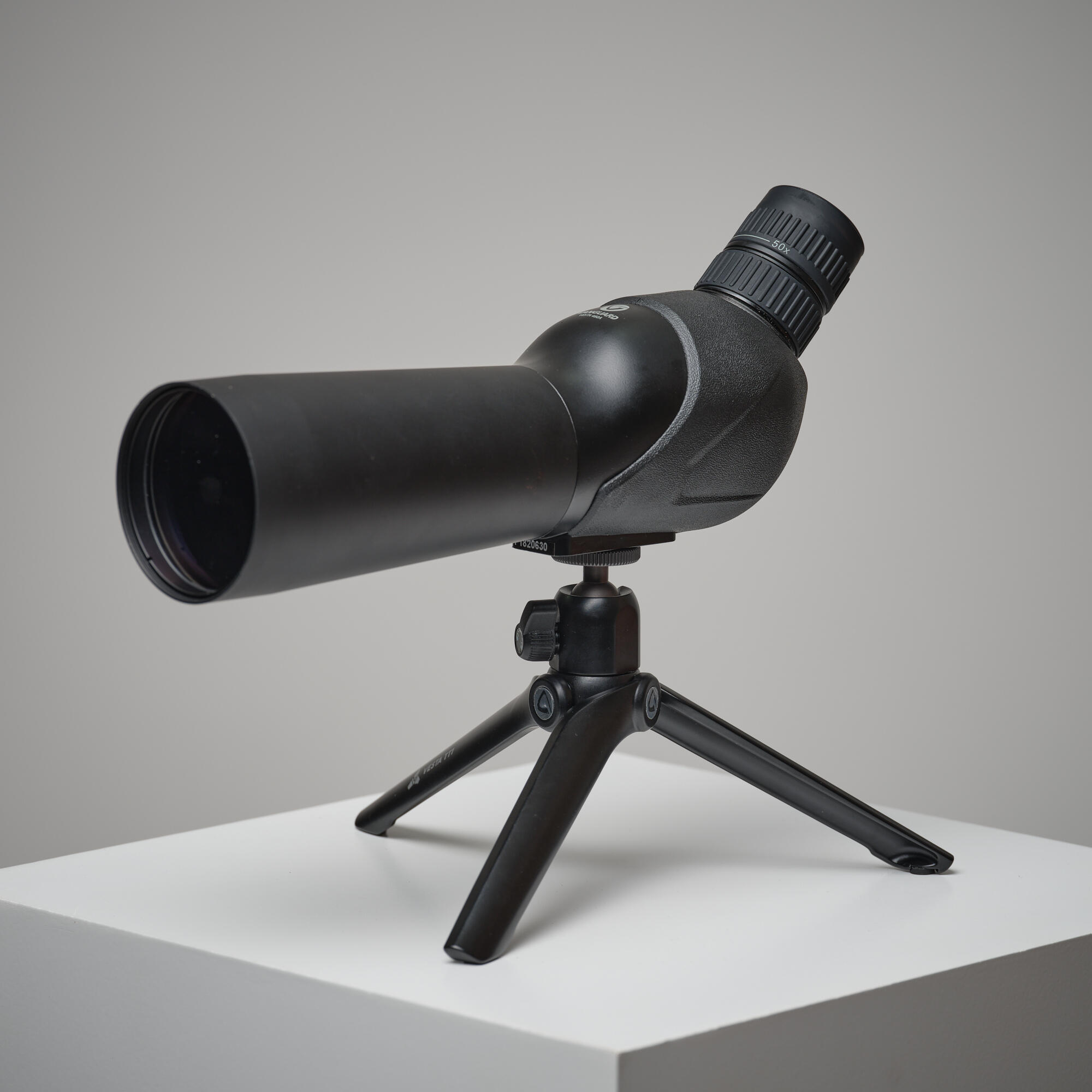 VANGUARD Vodotesný monokulár Vanguard Vesta 460A 15-50×60 bez · záber 3