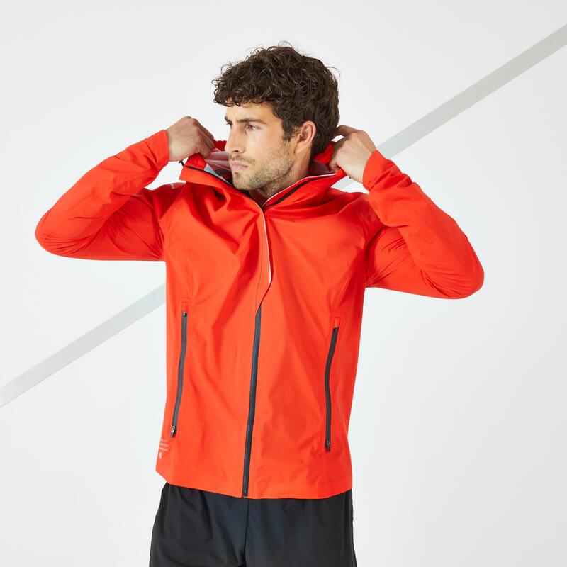 Pánská běžecká bunda nepromokavá větruodolná Kiprun Rain+ červená 