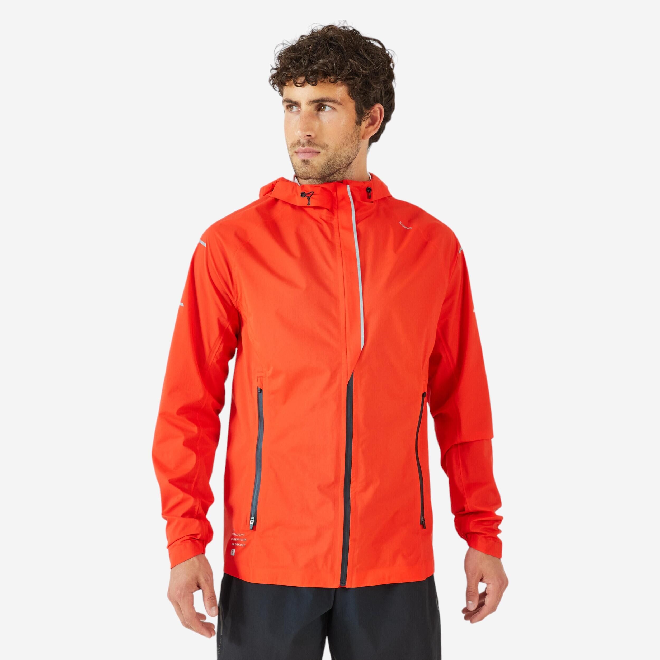 KIPRUN MEN'S WATERPROOF WINDPROOF RUNNING JACKET - KIPRUN RAIN+ RED