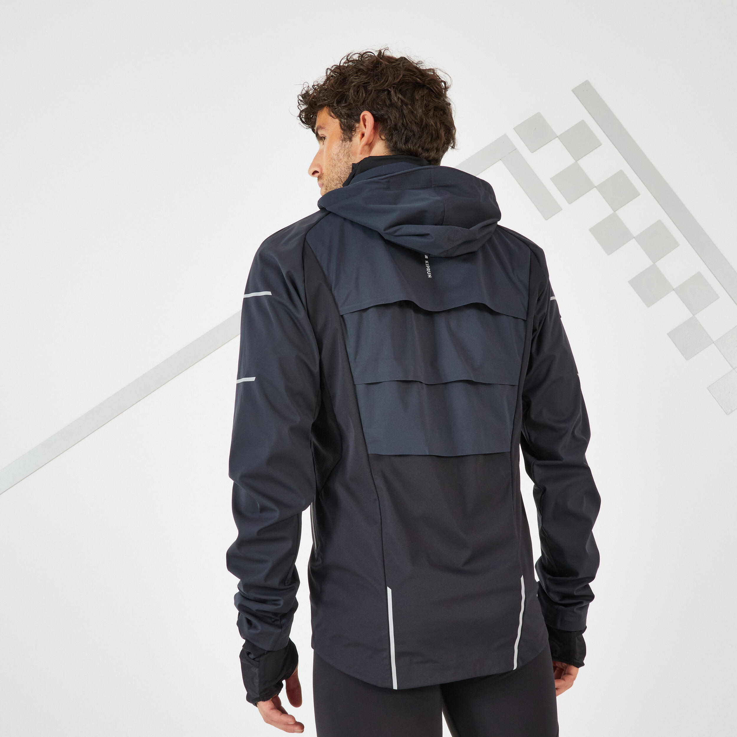 KIPRUN GIACCA DA CORSA INVERNALE DA UOMO IMPERMEABILE E ANTIVENTO - WARM REGUL BLACK GREY