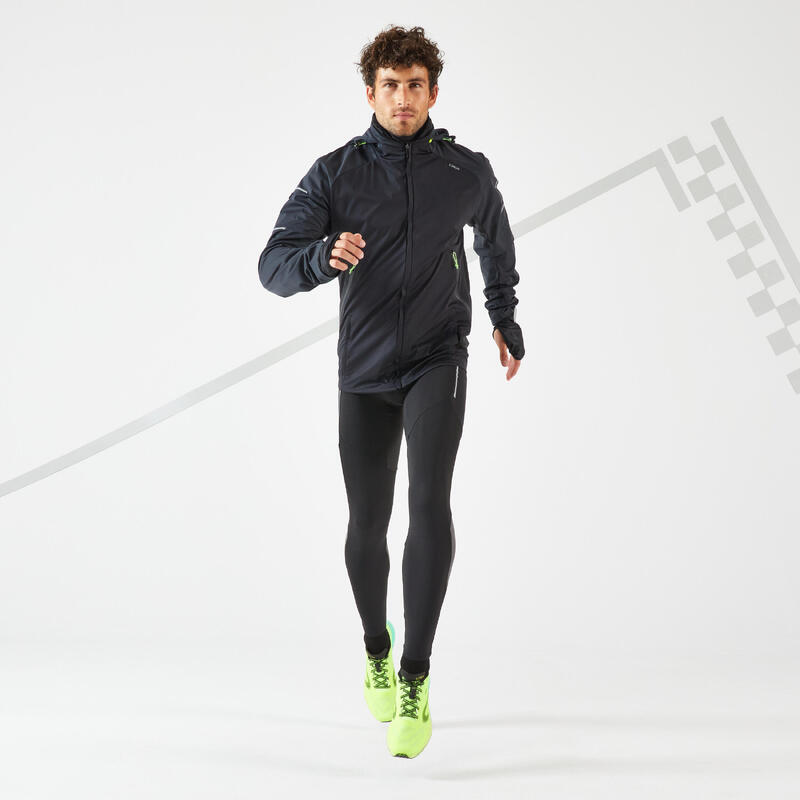 Giacca invernale running uomo KIPRUN WARM REGUL nero-grigio