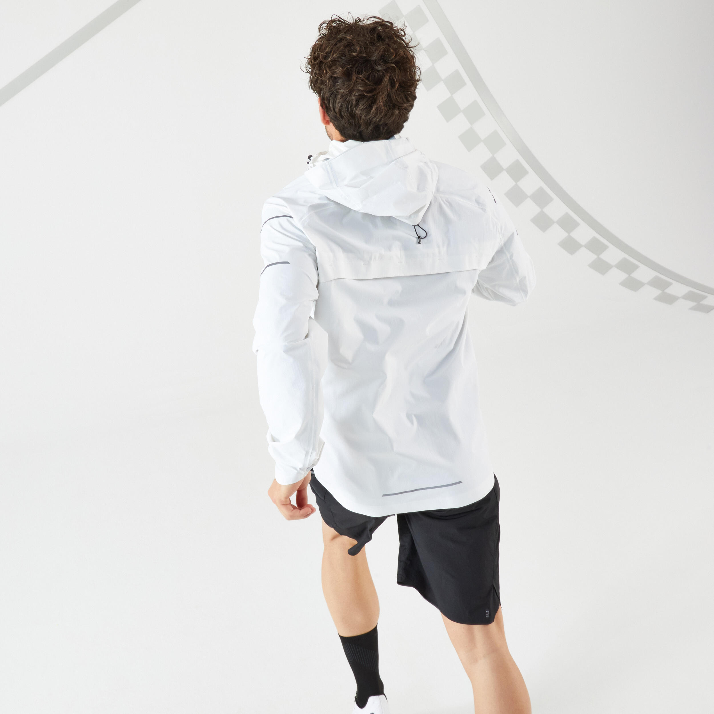 MEN'S WATERPROOF WINDPROOF RUNNING JACKET - KIPRUN RAIN+ WHITE 10/17