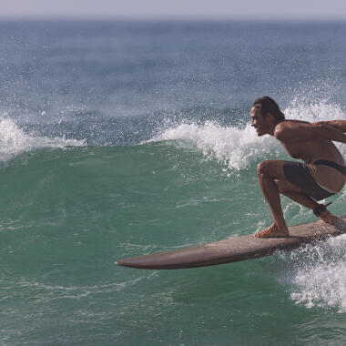 Quelle planche de surf choisir pour débutant ?