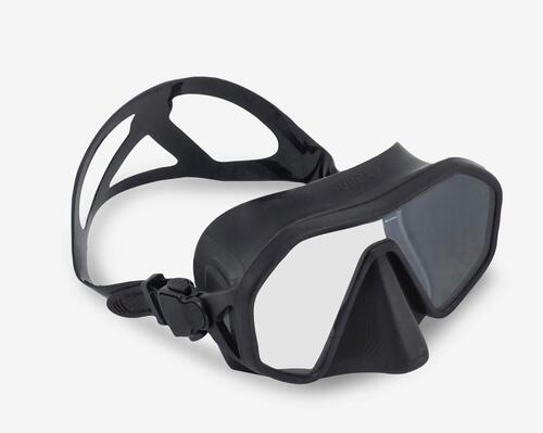 How do you change the strap on your scuba diving mask?