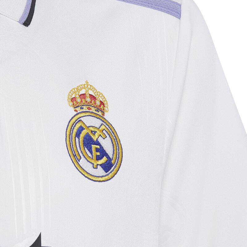 Conjunto Real Madrid Niño Camiseta y Pantalón Benzema T.10 AÑOS