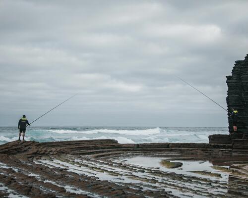 Como escolher o material de pesca à beira-mar